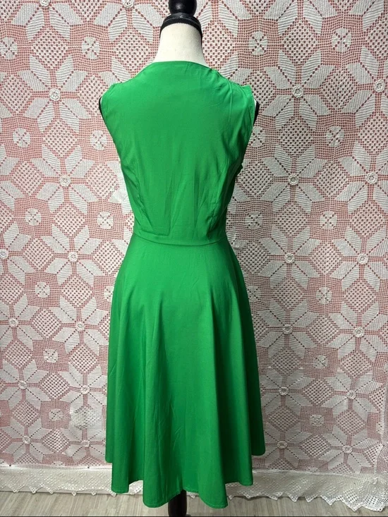 Green & Polka Dot Fit & Flare Dress Sz Sm - Picture 7 of 10